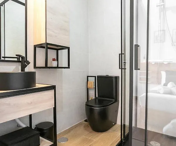 ヴィラ Pool & Charm オビドス